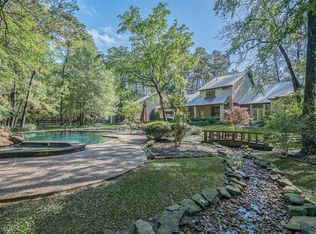 23 Los Encinos Ct, Magnolia, TX 77354