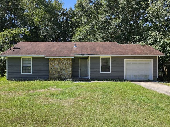41 Christopher Cir