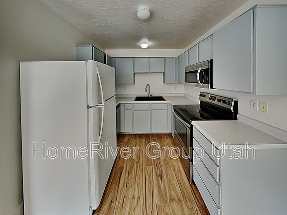 2nd image of 238 N Bliss Ct