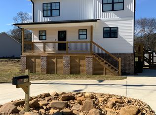 11535 Guth St, Soddy Daisy, TN 37379