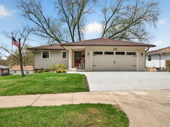 1561 11th Ave NE, Rochester, MN 55906