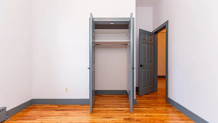 Rented by Nooklyn NYC LLC | media 6