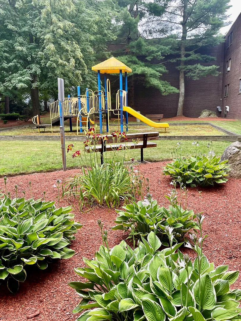 Rockledge — Photo 3
