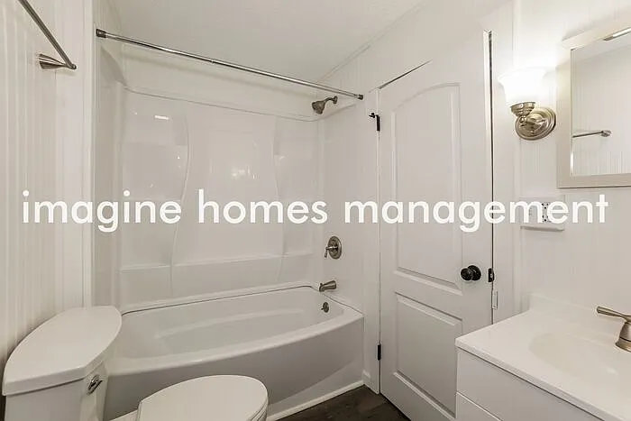 77 E Bridge St #1 — Photo 11