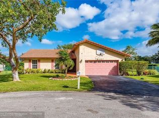 8107 NW 5th St, Coral Springs, FL 33071