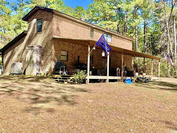 5th image of 218 Camilla Dr