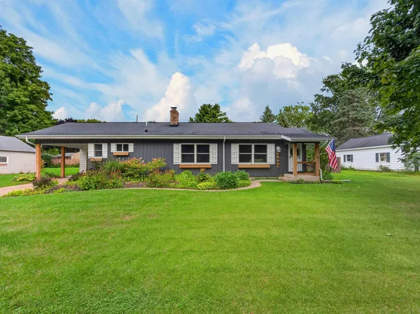 3820 Salem St, Midland, MI 48642