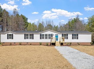 6631 Roundstone Ln, Oxford, NC 27565