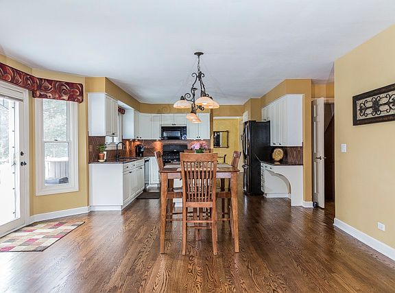 4th image of 214 Wilcox Dr
