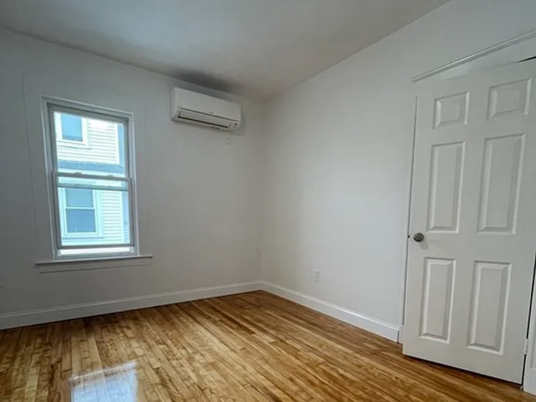 47 Dartmouth St — Photo 13