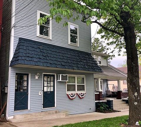 2nd image of 19 W Main St