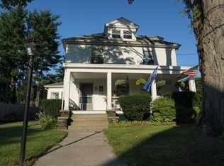 71 Garfield Ave, Danbury, CT 06810