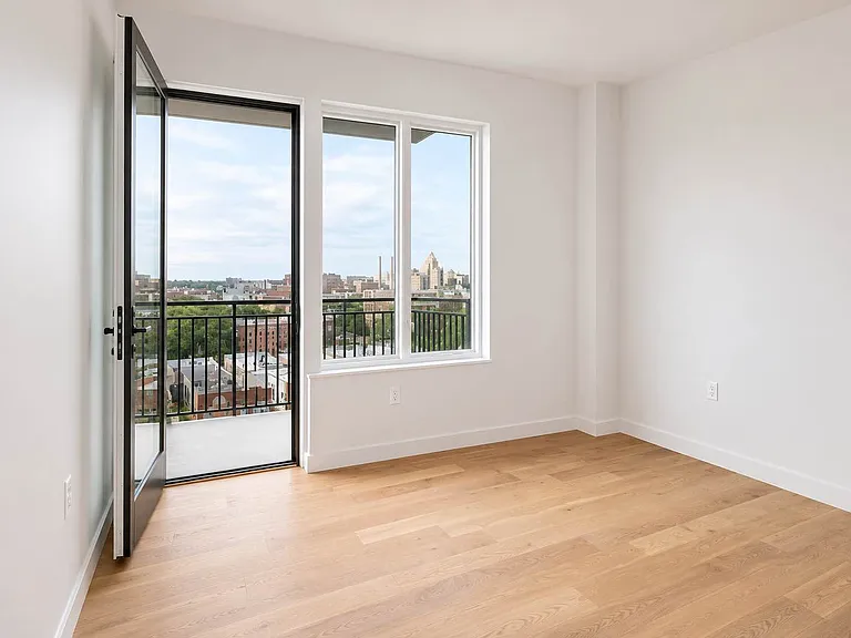 698 Empire Blvd #703 — Photo 4