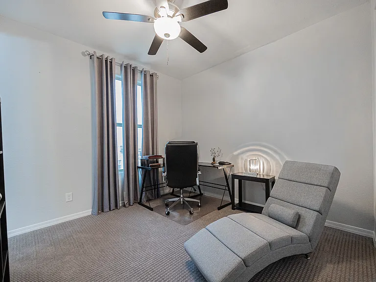 11777 S 51st Dr — Photo 25