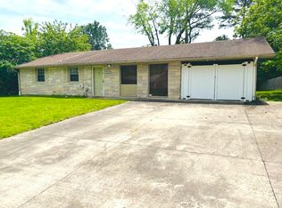 1709 W Sunset Dr, Carbondale, IL 62901