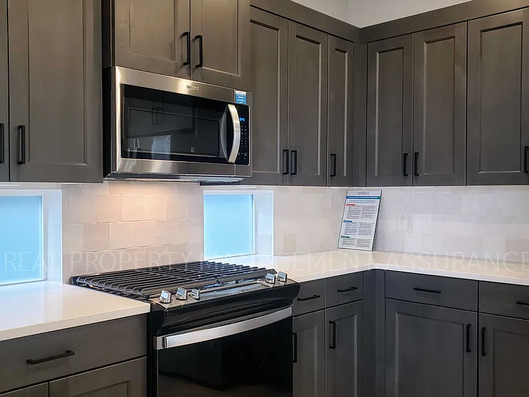 7365 SE Benedict St — Photo 40