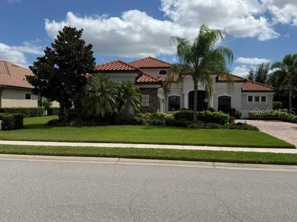 5672 CLOVERLEAF RUN, LAKEWOOD RANCH, FL 34211