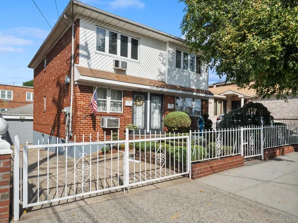13818 Redding Street, Ozone Park, NY 11417