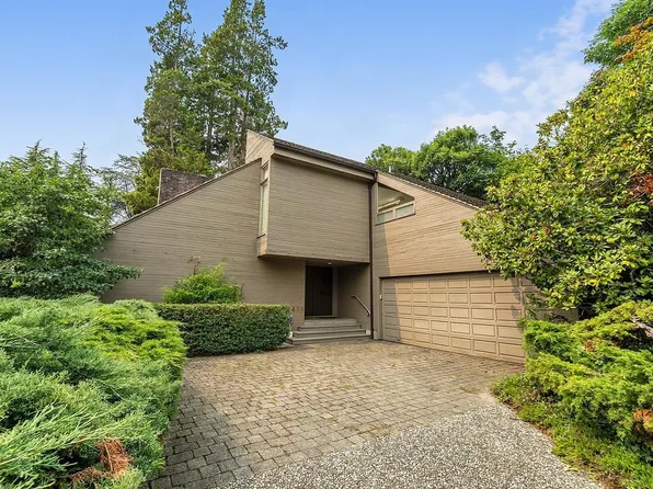 6459 McCleery St, Vancouver, BC V6N 1G5
