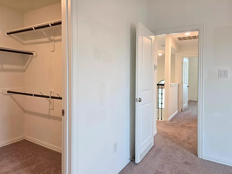4826 Albany Ridge Ln — Photo 34