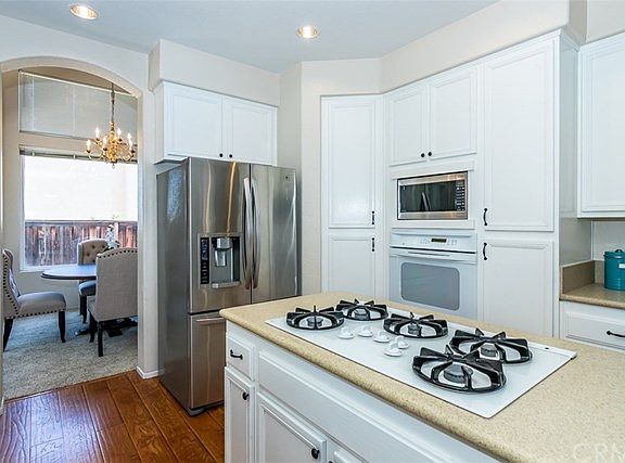 5th image of 23550 Mountainside Ct