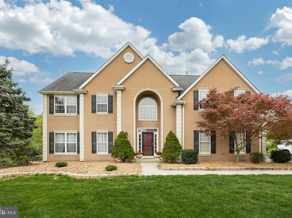 2654 Romig Rd, Gilbertsville, PA 19525