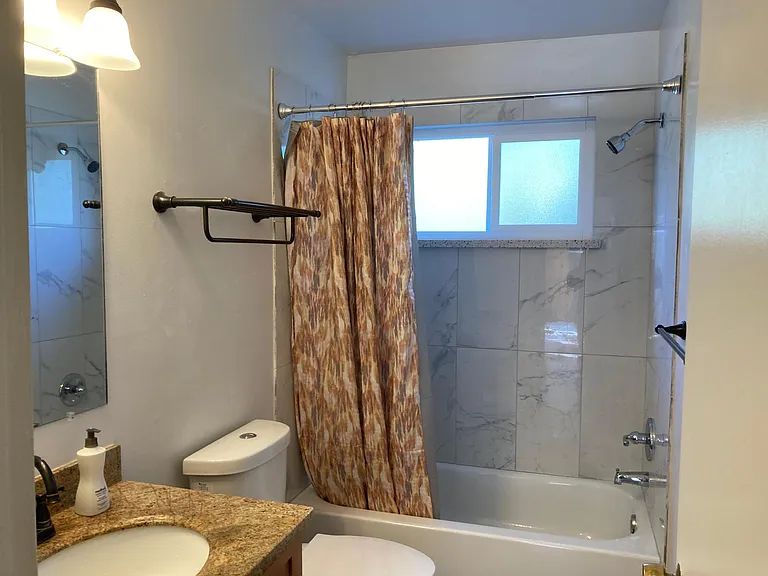 1691 Ontario Dr #3 — Photo 7