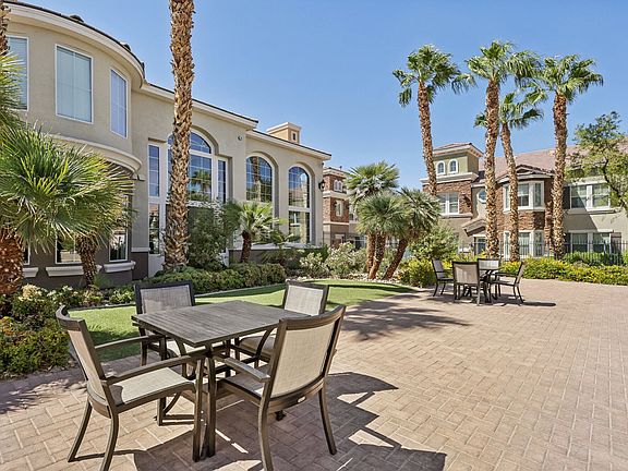 5th image of 6275 Boulder Hwy #208
