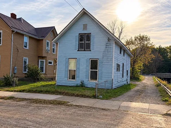 263 Elmwood Ave, Newark, OH 43055