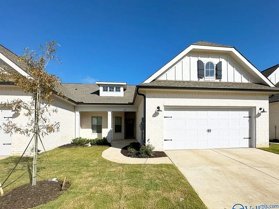 109 Clift Farm Dr