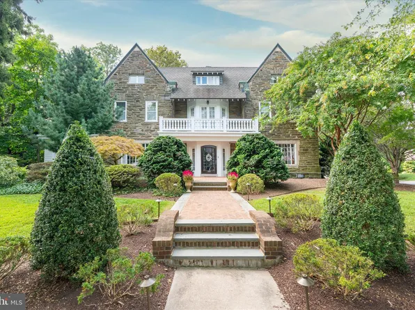 2412 Delaware Ave, Wilmington, DE 19806