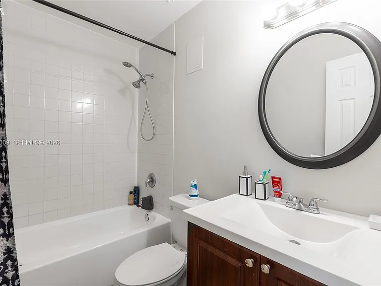 5755 NW 7th Ave #9 — Photo 7