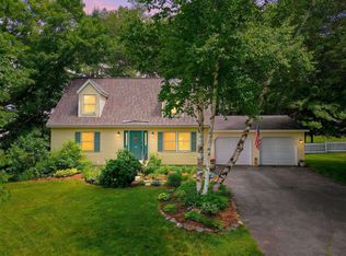 152 Cross Street, Hartford, VT 05001
