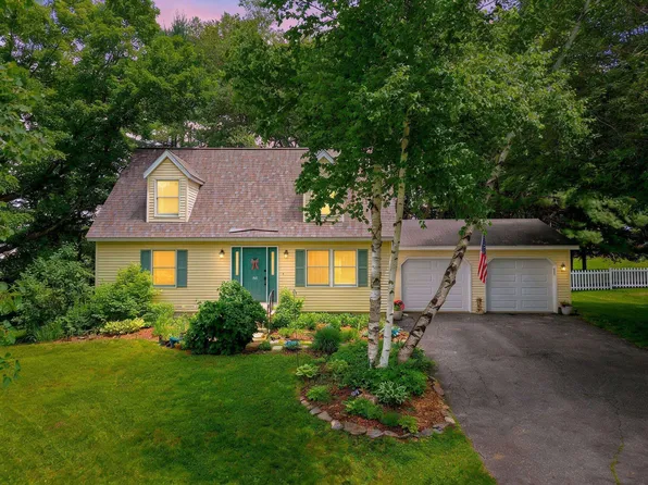 152 Cross Street, Hartford, VT 05001