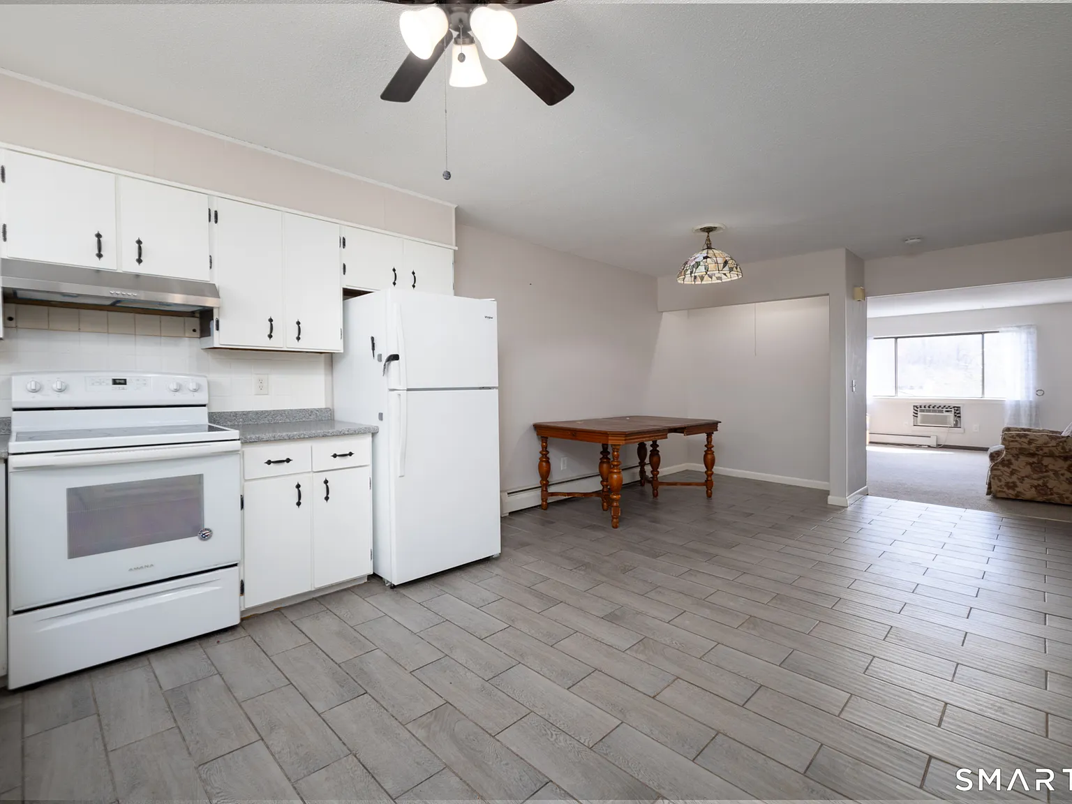 2 bed, 2.0 bath, 1000 sqft, $2,000 — Photo 3