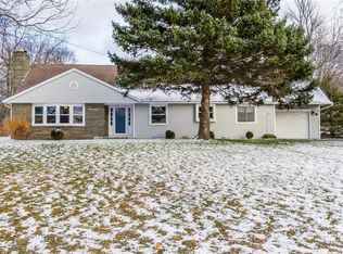 12 Howell Rd, Fairport, NY 14450