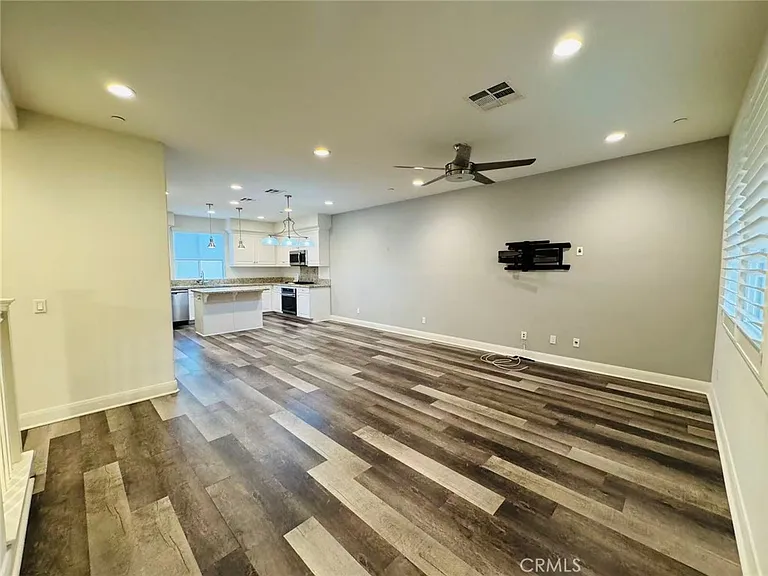7374 Luminaire Pl #7374 — Photo 2