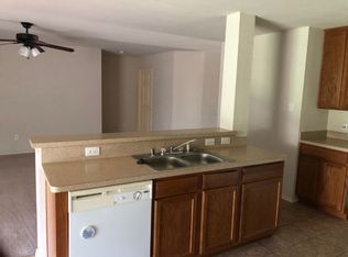 5713 Country Valley Ln, Fort Worth, TX 76179