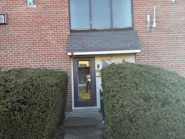 100 E Glenolden Ave APT R12, Glenolden, PA 19036