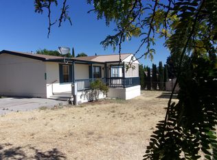 17032 E Hillside Dr, Mayer, AZ 86333