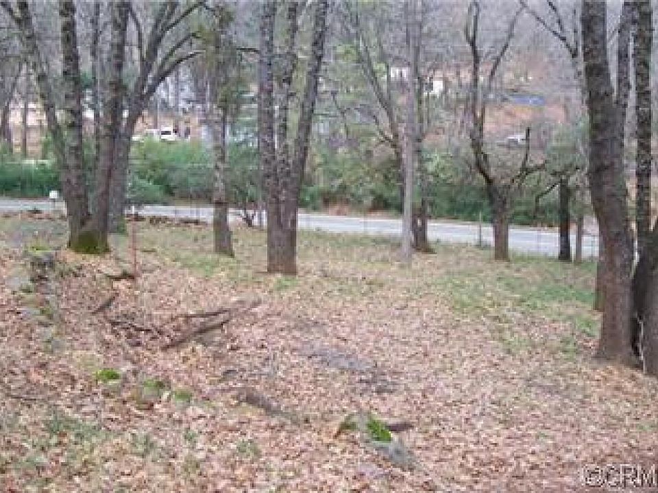 2nd image of 11695 Loch Lomond Rd