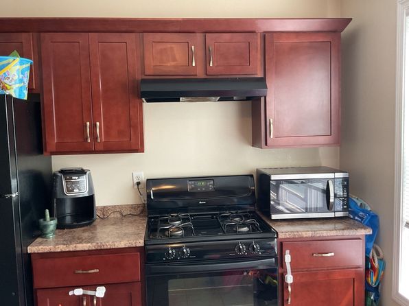 21 Nassau St #2