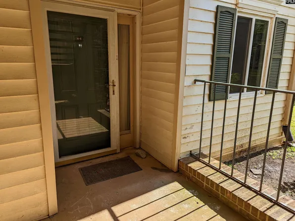 1208 Bush River Rd APT H4, Columbia, SC 29210