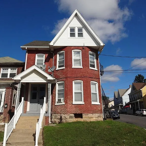 801 Bushkill St #3 — Photo 1