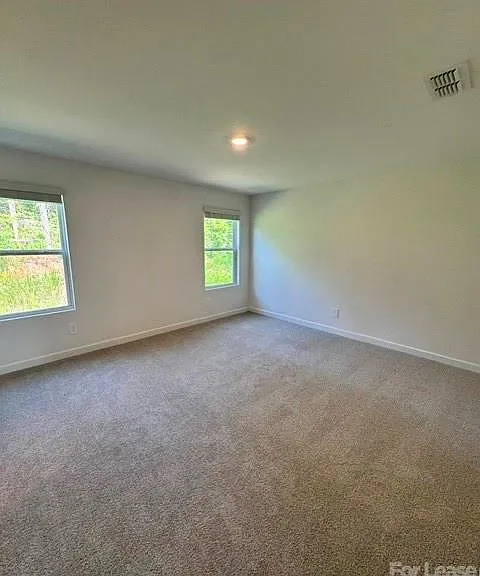 1265 30th St NE — Photo 17