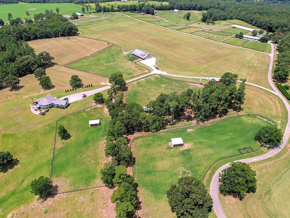 1st image of 355 Station Ln