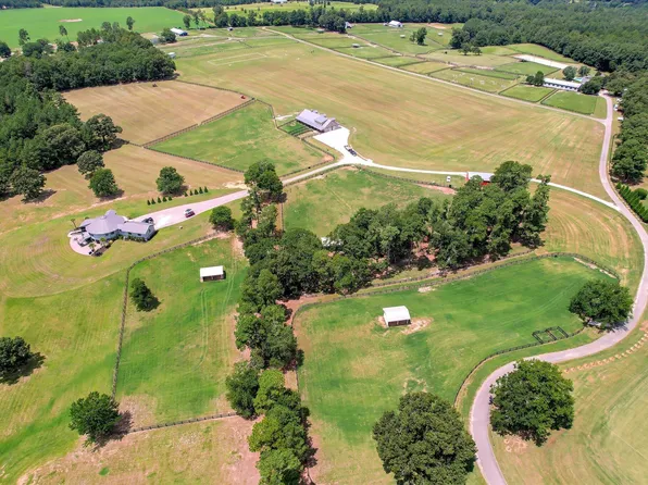 355 Station Ln, Aiken, SC 29803
