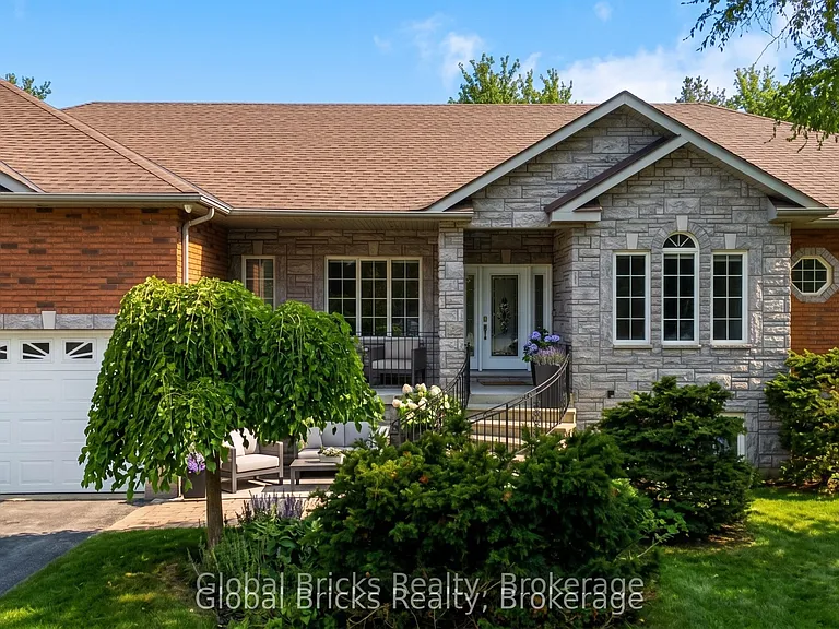 14 Fisher Dr — Photo 2