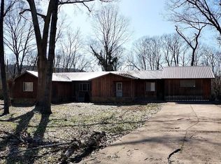 154 Riverside Dr, Pangburn, AR 72121