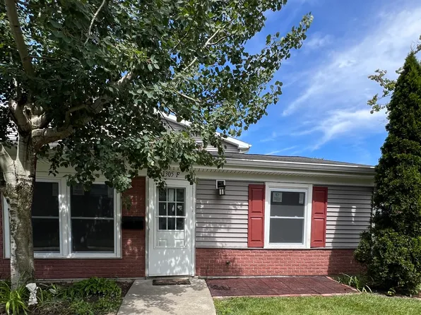 1305 Kingsbury Dr Unit F, Hanover Park, IL 60133